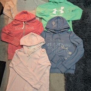 Bundle Of Woman Hooded Sweatshirts - 5 Items IncludeSize